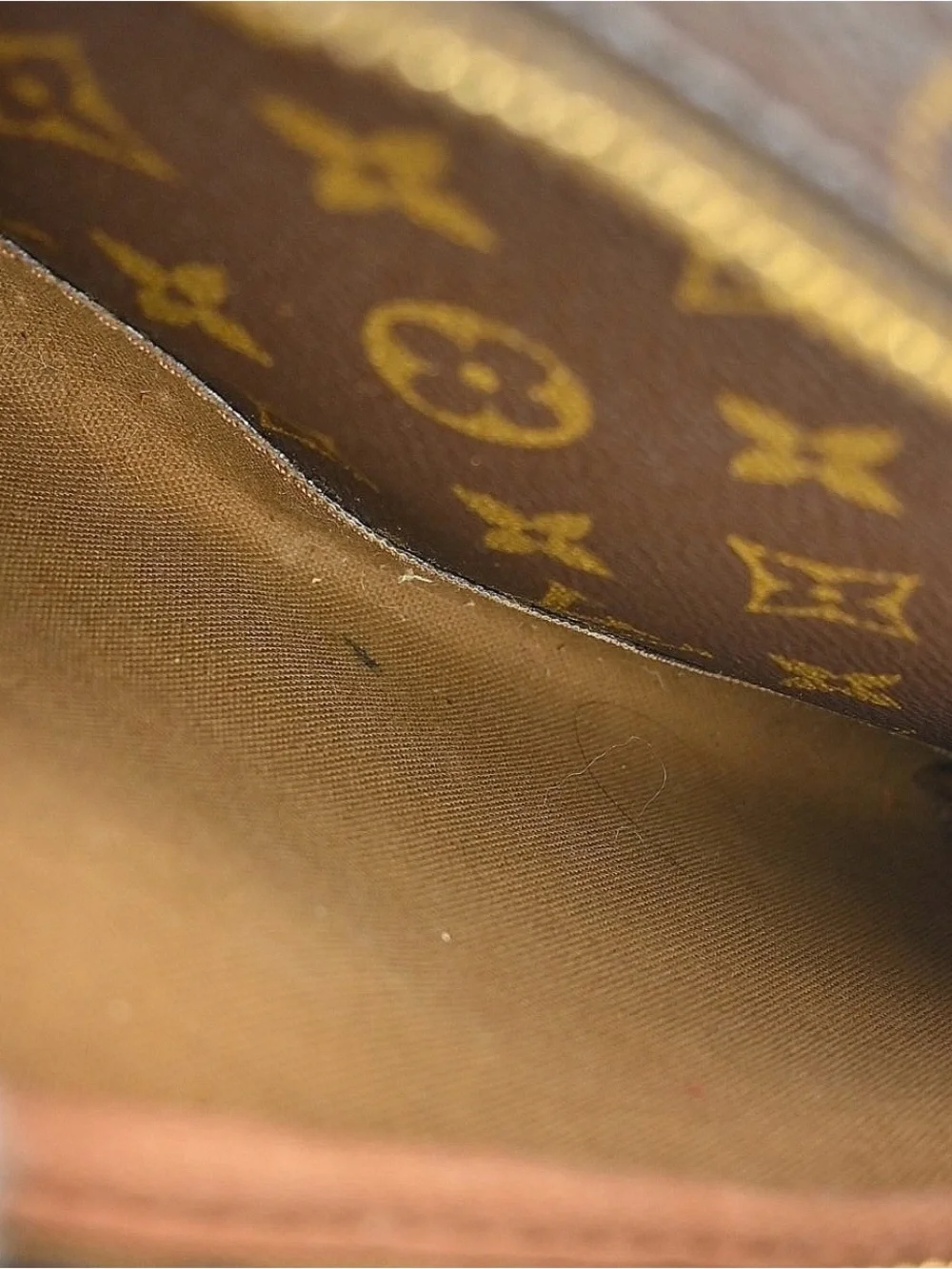 Authentic Louis Vuitton montsouris GM monogram backpack - Picture 11 of 16